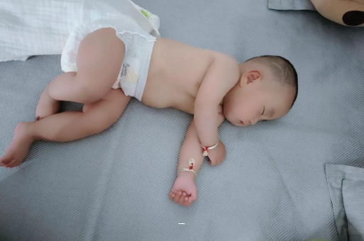 达州怀孕肚子撑的难受